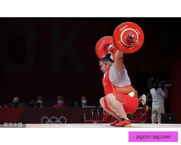 世界举重大赛：重量级选手的荣耀之路