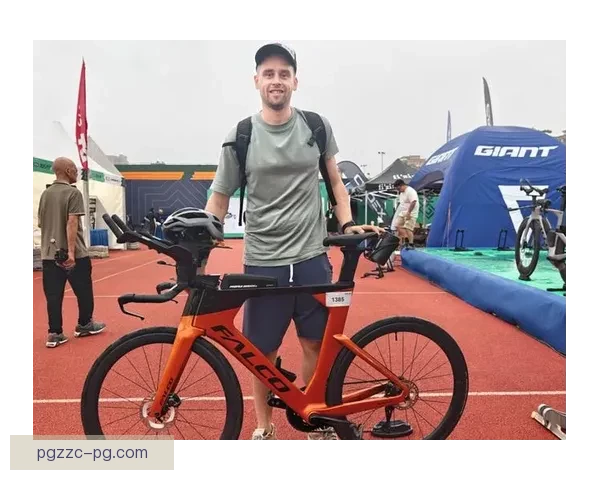 铁人三项挑战，全程直播解密！